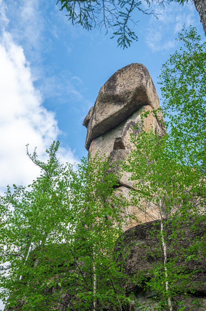 Комплекс скал Идол
